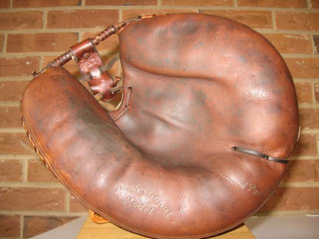 Sam Calderone Rawlings BOF Front